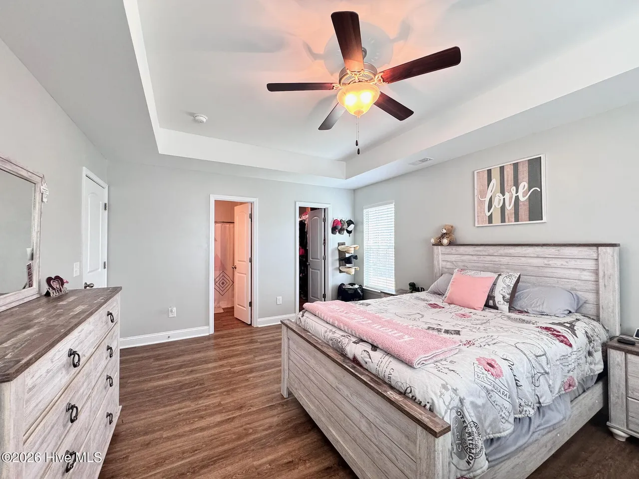 Primary bedroom at 141 Waterford Way in Maysville